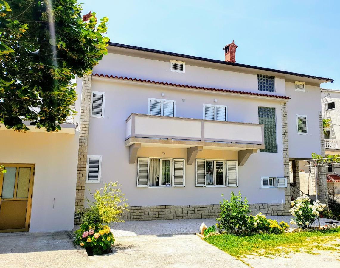 Apartments Ribaric Palit Exterior photo